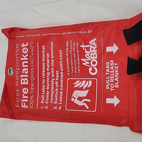 Fire blanket - Picture 2 of 4